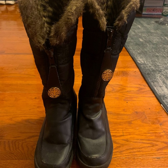 Juicy Couture Shoes - Juicy couture winter boots in great condition
